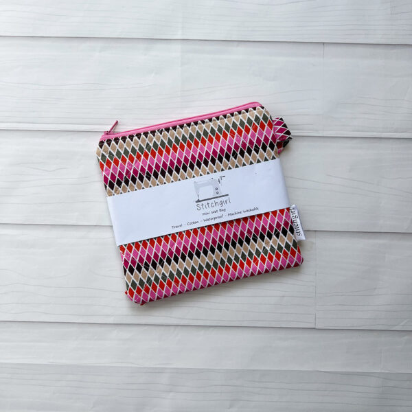 Sm Wet Bag - Pink Diamonds - Image 2